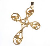 18 CT GOLD CROSS PENDANT WITH LEAF DETAILING at Ross's Online Art Auctions