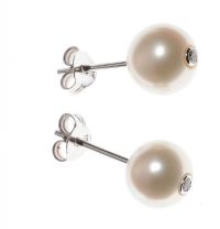 18CT WHITE GOLD STUD EARRINGS WITH PEARL AND DIAMOND at Ross's Online Art Auctions