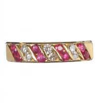 18CT GOLD DIAMOND AND GARNET BAND at Ross's Online Art Auctions