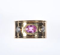 18 CARAT GOLD PINK SAPPHIRE & DIAMOND RING at Ross's Online Art Auctions