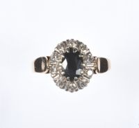9 CARAT GOLD SAPPHIRE & DIAMOND CLUSTER RING at Ross's Online Art Auctions