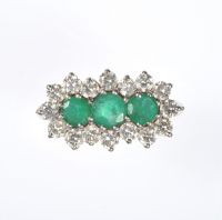 9 CARAT GOLD EMERALD & DIAMOND CLUSTER RING at Ross's Online Art Auctions
