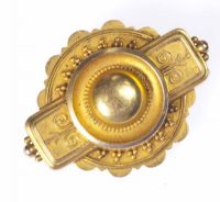 VICTORIAN EMBOSSED YELLOW METAL BROOCH at Ross's Online Art Auctions