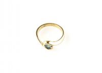 9CT GOLD & BLUE TOPAZ SOLITAIRE RING at Ross's Online Art Auctions