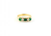 18CT GOLD, EMERALD & DIAMOND FIVE STONE RING at Ross's Online Art Auctions