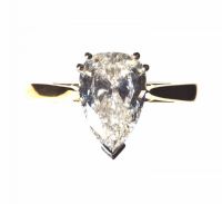 VERY FINE 18CT GOLD & DIAMOND SOLITAIRE RING at Ross's Online Art Auctions