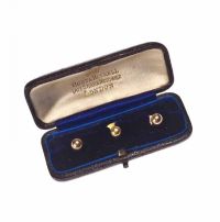 TWO 9CT GOLD COLLAR STUDS & AN 18CT GOLD COLLAR STUD at Ross's Online Art Auctions