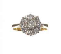 18 CARAT GOLD DIAMOND CLUSTER RING at Ross's Online Art Auctions