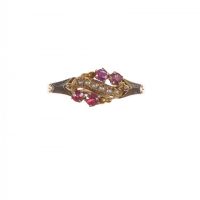 9 CT GOLD AMETHYST & SEED PEARL RING at Ross's Online Art Auctions