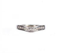 9 CT WHITE GOLD DIAMOND V-SHAPED BAND at Ross's Online Art Auctions