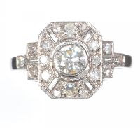18 CT WHITE GOLD ART DECO STYLE DIAMOND RING at Ross's Online Art Auctions