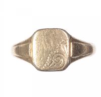 9 CT GOLD & SILVER ENGRAVED SIGNET RING at Ross's Online Art Auctions