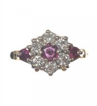18 CT GOLD RUBY & DIAMOND CLUSTER RING at Ross's Online Art Auctions