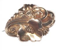 VICTORIAN 14 CT GOLD FLORAL BROOCH at Ross's Online Art Auctions
