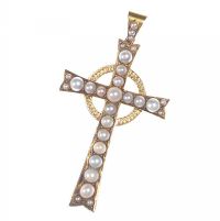 9 CT GOLD AND PEARL CELTIC CROSS PENDANT at Ross's Online Art Auctions
