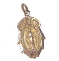 9 CT GOLD MEDAL DEPICTING THE VIRGIN MARY at Ross's Online Art Auctions
