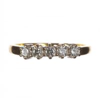 18 CT GOLD DIAMOND RING at Ross's Online Art Auctions