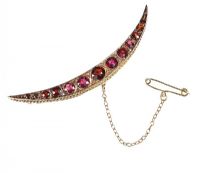 9 CT GOLD GARNET AND DIAMOND CRESCENT BROOCH at Ross's Online Art Auctions