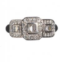 9CT WHITE GOLD DIAMOND RING WITH DIAMOND SURROUND at Ross's Online Art Auctions