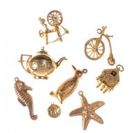 ASSORTED 9CT GOLD CHARMS at Ross's Online Art Auctions