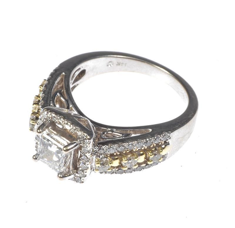 14CT WHITE AND YELLOW GOLD DIAMOND RING at Ross's Online Art Auctions