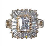 SILVER AND CUBIC ZIRCONIA CLUSTER RING at Ross's Online Art Auctions