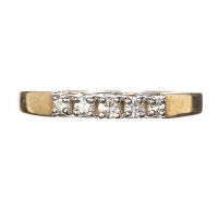 9CT GOLD FIVE STONE DIAMOND RING at Ross's Online Art Auctions