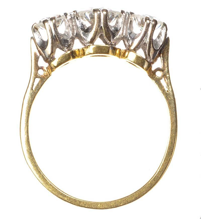 18CT GOLD AND THREE STONE DIAMOND RING at Ross's Online Art Auctions