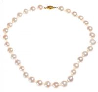 STRAND OF FRESHWATER CULTURED PEARLS WITH 18CT GOLD CLASP at Ross's Online Art Auctions