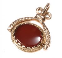 9CT GOLD SWIVEL FOB SET WITH CARNELIAN AND BLOODSTONE at Ross's Online Art Auctions