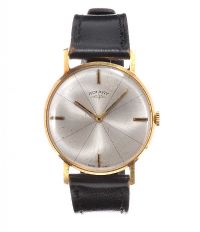 ROTARY 18CT GOLD CASED GENT'S WRIST WATCH WITH LEATHER STRAP at Ross's Online Art Auctions