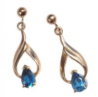 9CT GOLD AND BLUE TOPAZ DROP EARRINGS at Ross's Online Art Auctions