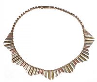 9CT GOLD FRINGE NECKLACE at Ross's Online Art Auctions