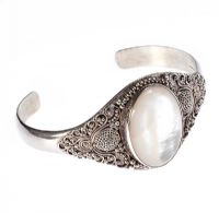 STERLING SILVER AND MOTHER-OF-PEARL BANGLE at Ross's Online Art Auctions