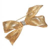 TRIFARI GOLD-TONE BOW BROOCH SET WITH CRYSTALS at Ross's Online Art Auctions