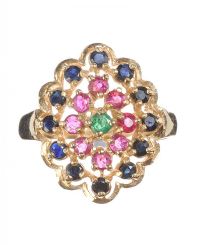 9CT PIERCED GOLD SAPPHIRE, RUBY AND EMERALD CLUSTER RING at Ross's Online Art Auctions