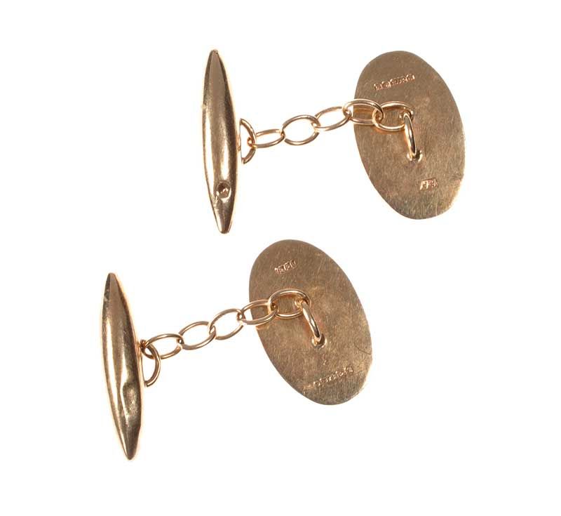 9CT GOLD ENGRAVED OVAL-SHAPED CHAIN LINK CUFFLINKS