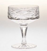 SET OF SIX CRYSTAL DESSERT DISHES WITH STAR BASE at Ross's Online Art Auctions