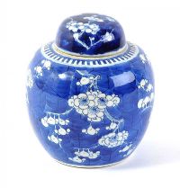 CHINESE PATTERN BLUE & WHITE GINGER JAR at Ross's Online Art Auctions