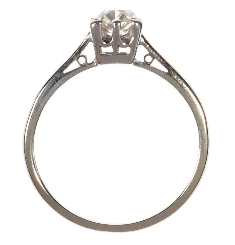 18CT WHITE GOLD AND DIAMOND SOLITAIRE RING at Ross's Online Art Auctions
