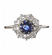 18CT WHITE GOLD, PLATINUM, SAPPHIRE AND DIAMOND CLUSTER RING at Ross's Online Art Auctions