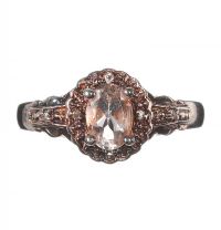 STERLING SILVER MORGANITE AND DIAMOND CLUSTER RING at Ross's Online Art Auctions