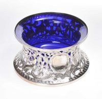 SILVER DISH RING at Ross's Online Art Auctions