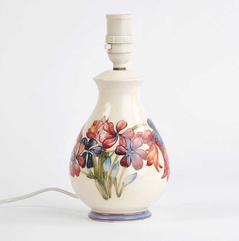 MOORCROFT TABLE LAMP & SHADE at Ross's Online Art Auctions