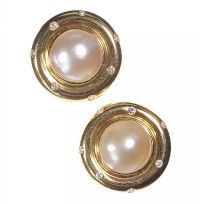 18CT GOLD MAB PEARL AND DIAMOND EARRINGS at Ross's Online Art Auctions