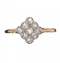 ANTIQUE 18CT GOLD AND DIAMOND CLUSTER RING at Ross's Online Art Auctions