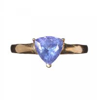 9CT GOLD AND TANZANITE SOLITAIRE RING at Ross's Online Art Auctions