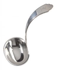 AMERICAN STERLING SILVER SAUCE LADLE at Ross's Online Art Auctions