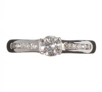 18CT WHITE GOLD AND DIAMOND SOLITAIRE WITH DIAMOND SHOULDERS at Ross's Online Art Auctions