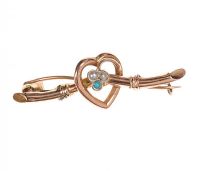 9CT GOLD HEART BROOCH SET WITH TURQUOISE AND SEED PEARL at Ross's Online Art Auctions
